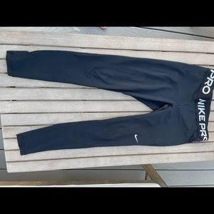 Nike leggings